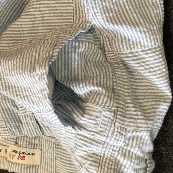 Vineyard Vines Blue Seersucker Women’s Shorts - Picture 5 of 8